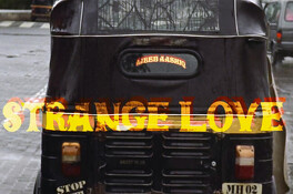 Affiche du film Strange Love