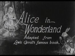 Affiche du film Alice In Wonderland