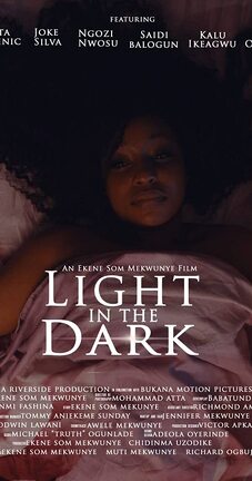 Affiche du film Light in the dark