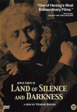 Affiche du film Au pays du silence et de l’obscurité